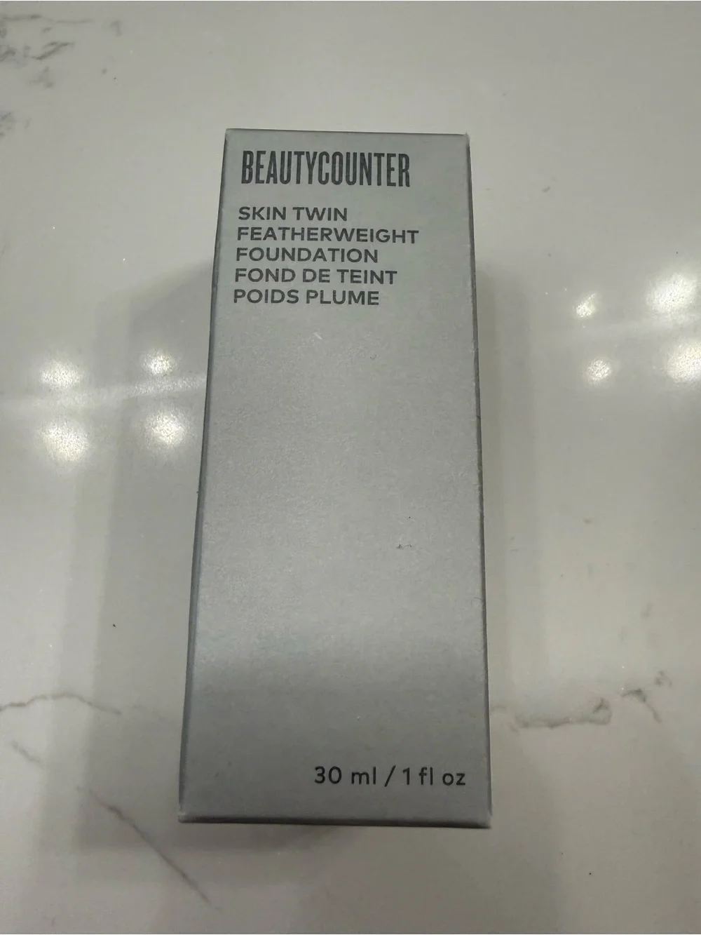 Beautycounter Skin Twin Foundation Light 210 New
